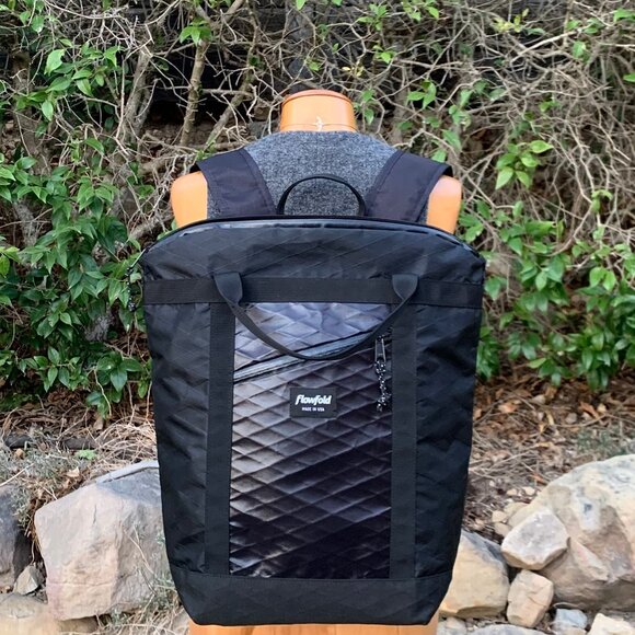 Flowfold ultralight minimalist weather resistant backpack - Picture 1 of 9